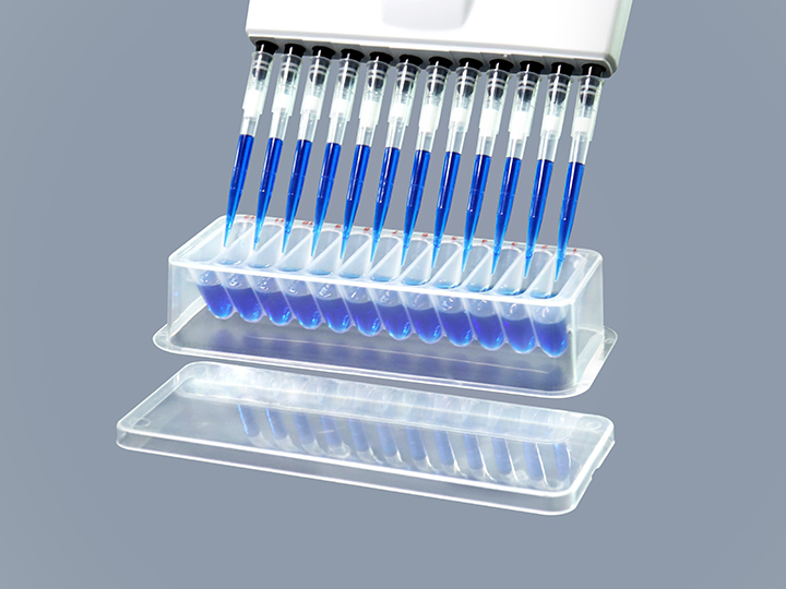 12通道設(shè)計(jì)，每通道容積3mL，便于連續(xù)稀釋或不同液體的同時(shí)移取操作