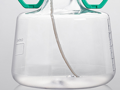 內(nèi)側(cè)管路可伸至瓶底，完成液體轉(zhuǎn)移，管路長(zhǎng)度與孔徑還可根據(jù)需求進(jìn)行定制