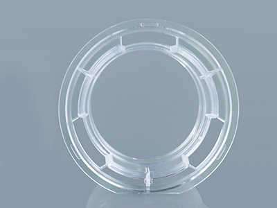 聚對(duì)苯二甲酸乙二醇酯（PET）透光性良好，使用顯微鏡易觀察